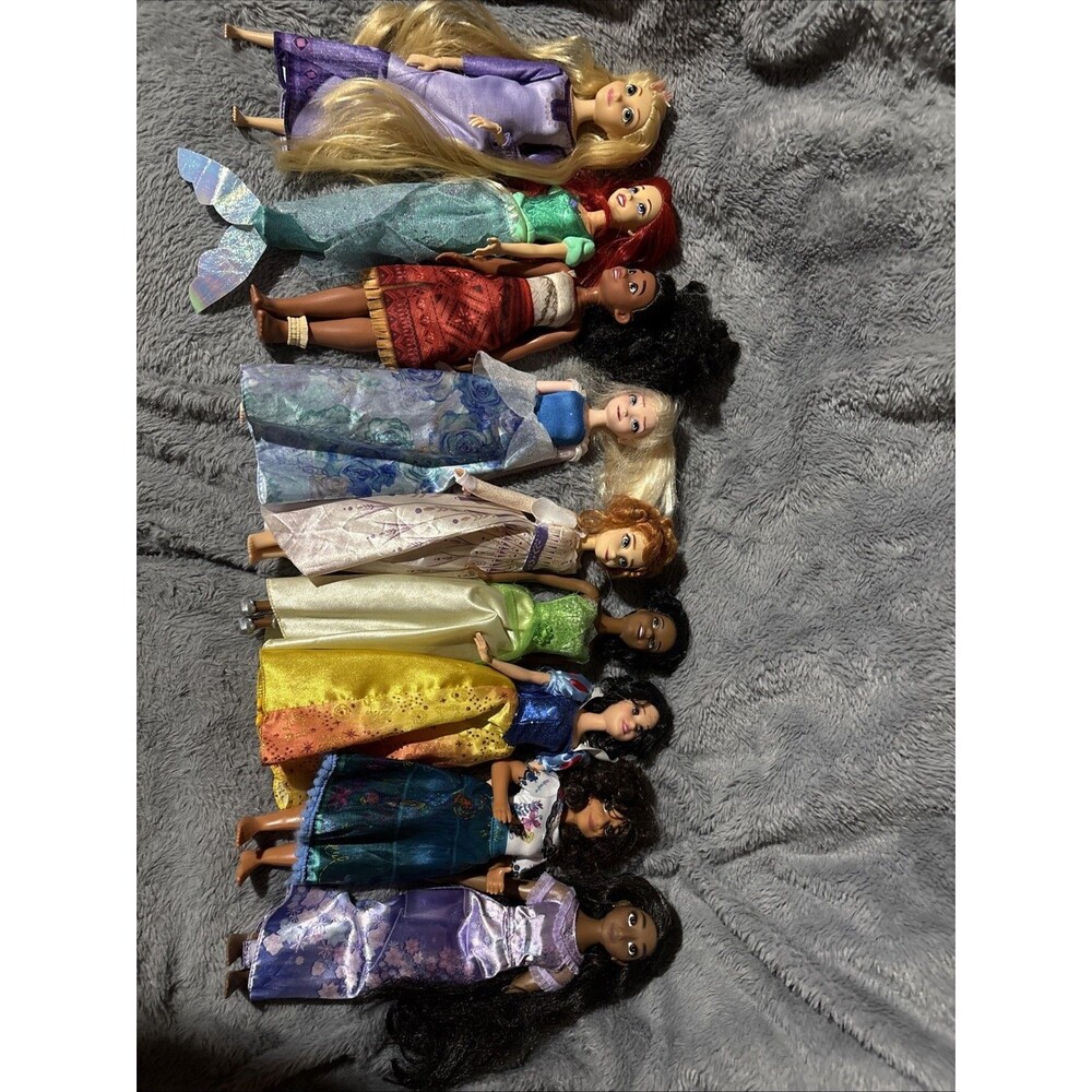 Mattel Lot Of 9 Disney Princess Dolls Rapunzel Ariel Snow White Elsa Tiana Moana